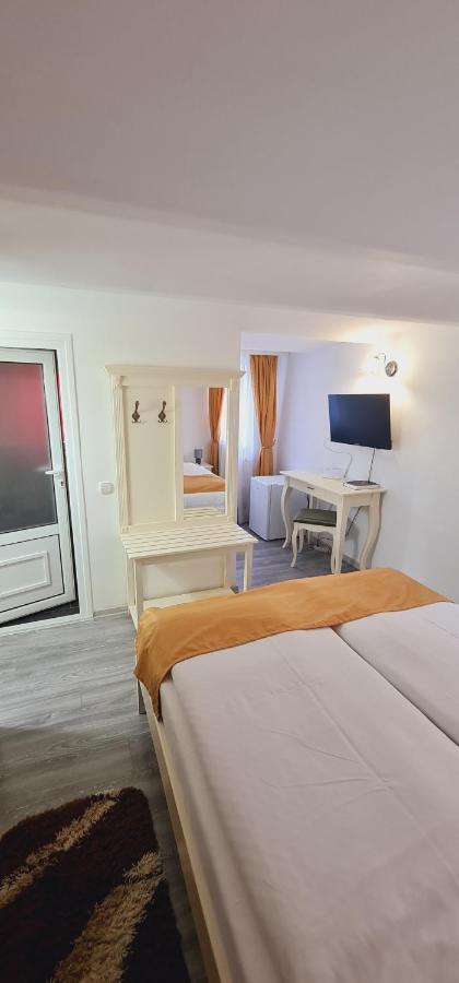 Palas Boutique Σιγκισοάρα Εξωτερικό φωτογραφία