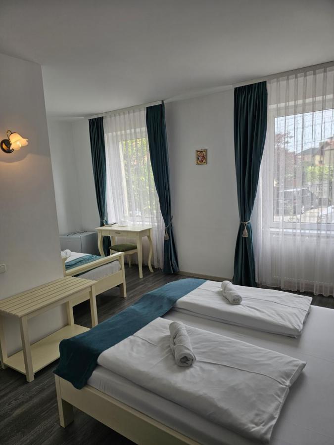 Palas Boutique Σιγκισοάρα Δωμάτιο φωτογραφία